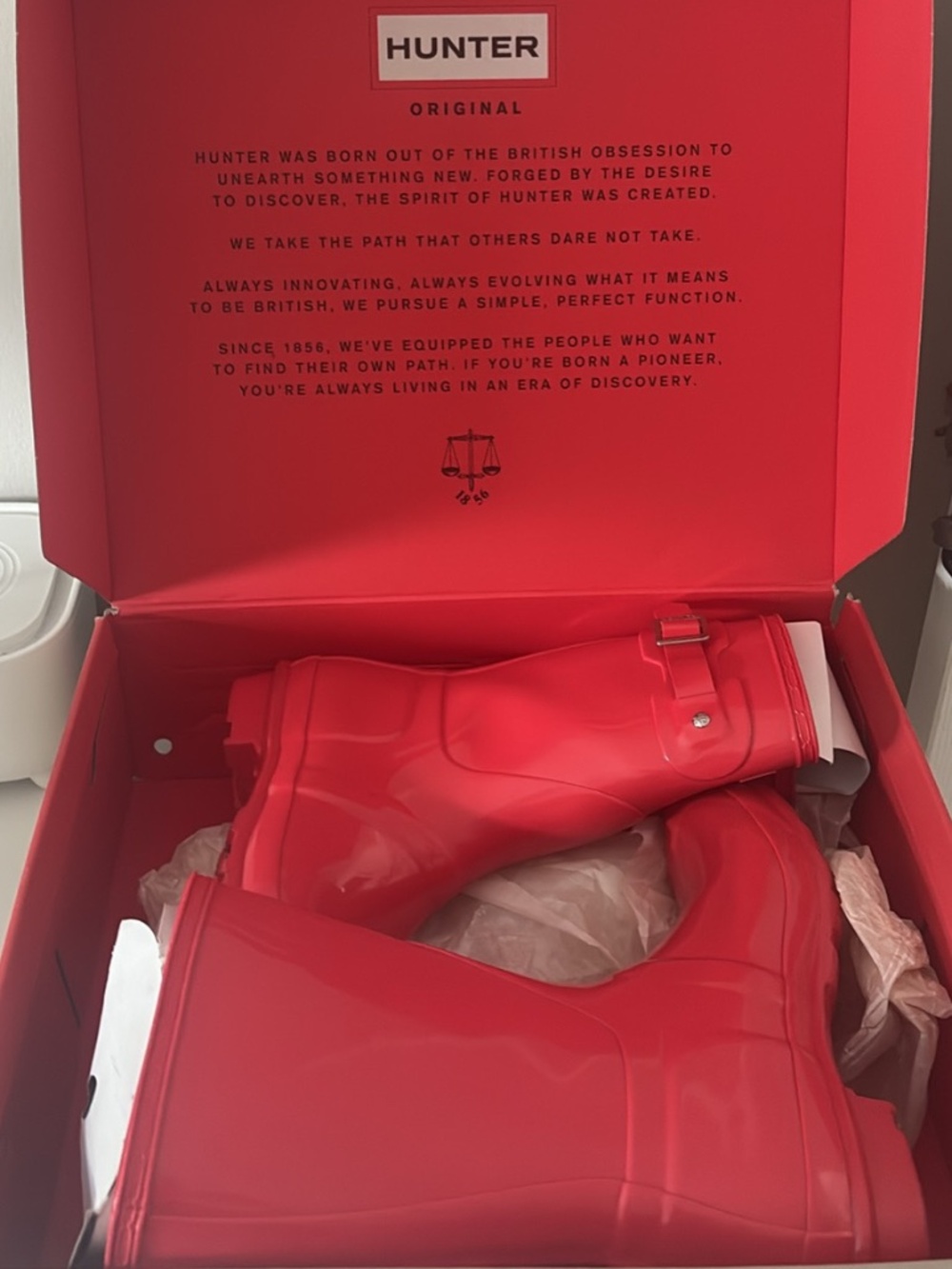 Women’s Size 9 Hunter Rain Boots